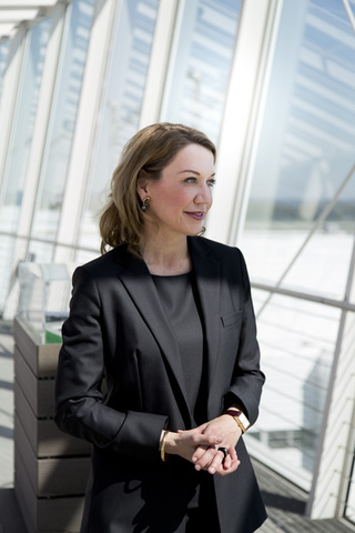 Birgit Werner
<br>Flughafen München GmbH
<br>for RICS modus