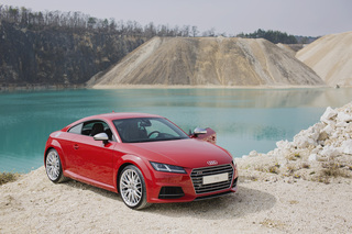 mobility series for AD
<br>Audi TTS
<br>comissioned by Condé Nast