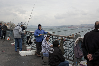 Crossing Bosporus
<br>Istanbul
<br>Galata Köprüsü