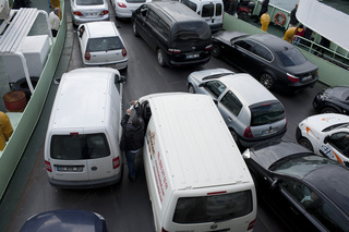 Crossing Bosporus
<br>Istanbul
<br>Harem - Sirkeci